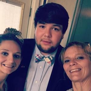 Meet your Posher, Aaron